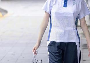 秀人网 – 就在艾栗栗栗栗栗栗吖的短裤套图里，发现你心底的‘短‘暂布料情节！