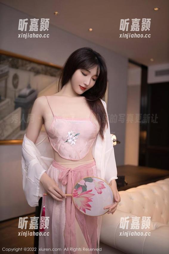 秀人网 - 夏天来了，谢小蒽的写真更新让人想“溜”去啦～