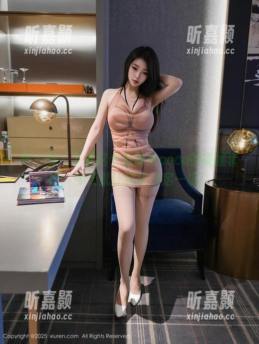 秀人网 - 下载这个赵惟依coco的美腿套图，今天就让腿来决定一切！