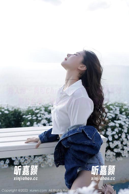 秀人网 - 黄可Christine来了，校服系列图片合集：谁能抵挡这样的诱惑？