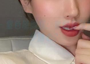 微密圈 – 紫色哒豚豚：套图里到底藏了多少甜心？