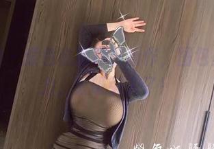 微密圈 – 紫色哒豚豚出新作，图包里的魔力，太吸引人了！