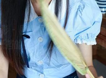 绮梦摄影 – 图集里的木木和连衣裙，有种无法抵挡的引力，正当我悄悄咽口水。