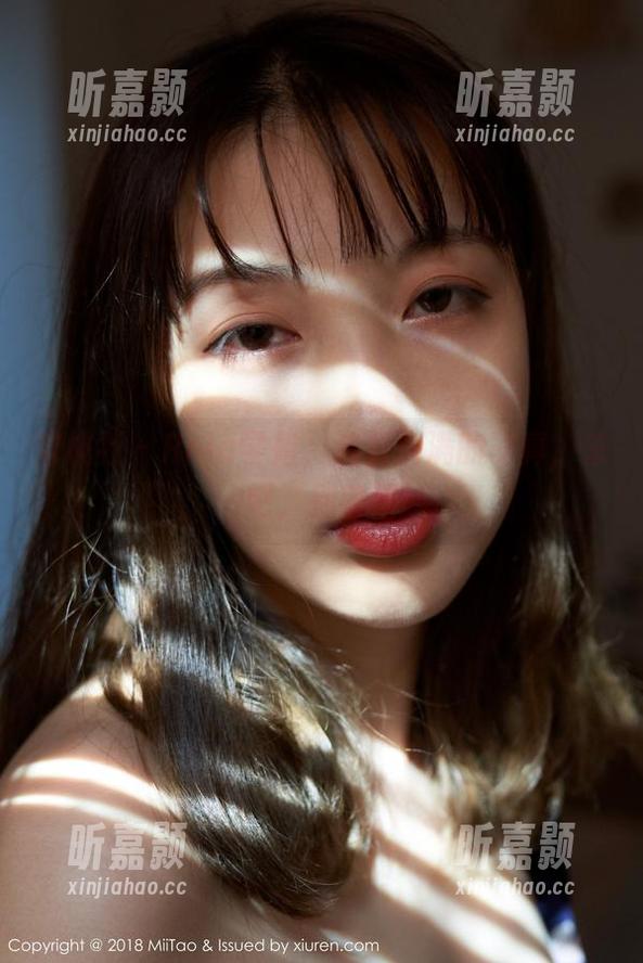 蜜桃社 - Rola学姐，资源满满的写真，来吧，别害羞