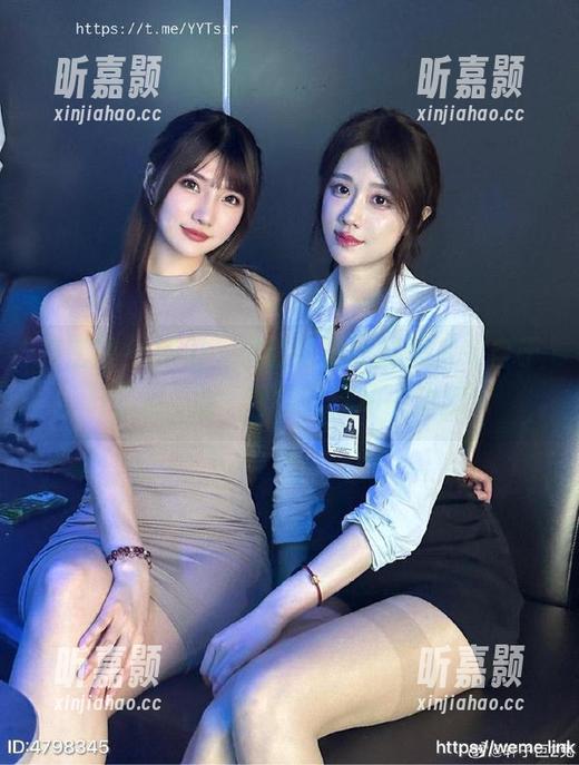 微密圈 - 姐们，这套最新长腿照片来自于轩子巨2兔，看完只想动一动腿！