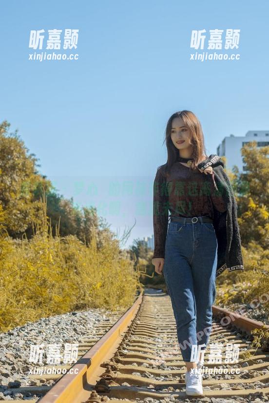 轰趴猫 - 梦心玥的网袜非得靠这高清图集来消化啊，意犹未尽！