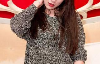 轰趴猫 – 高中制服？大学制服？苏小暖的图库全都高清搞定！