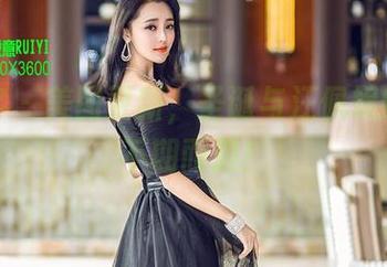 青豆客 – 美图更新，圣诞与汪佩妮的甜蜜不期而遇！