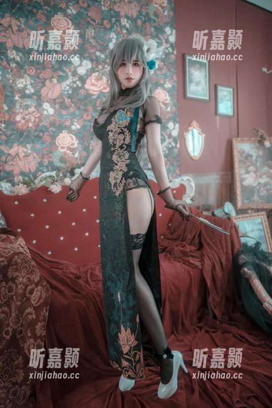 小心，“鹿八岁baby”的肉丝套图合集，绝对让人目不转睛，进来见识一下吧。
